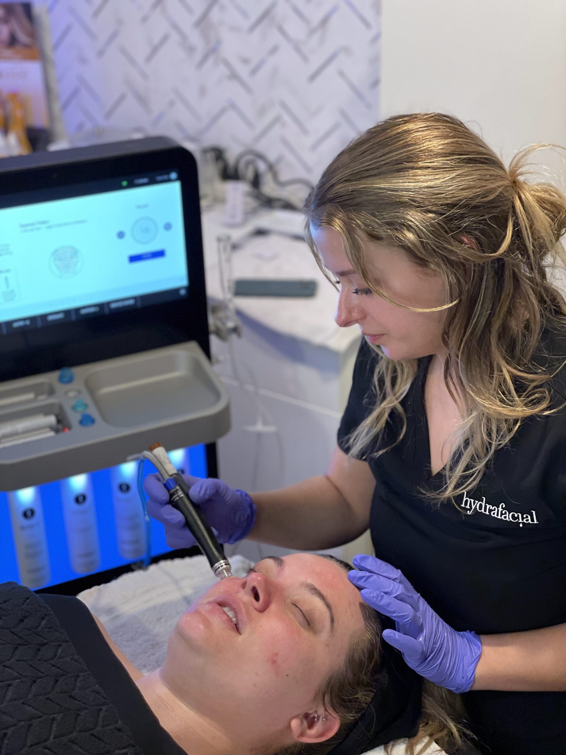 HydraFacial